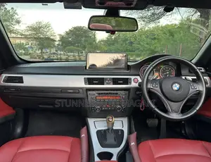 BMW 3 Series 2009 Pearl
