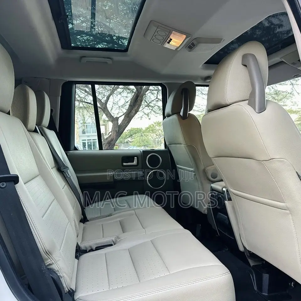 Land Rover Discovery 2009 White