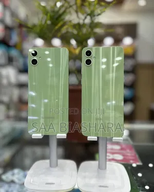New Samsung Galaxy A05 64 GB Green