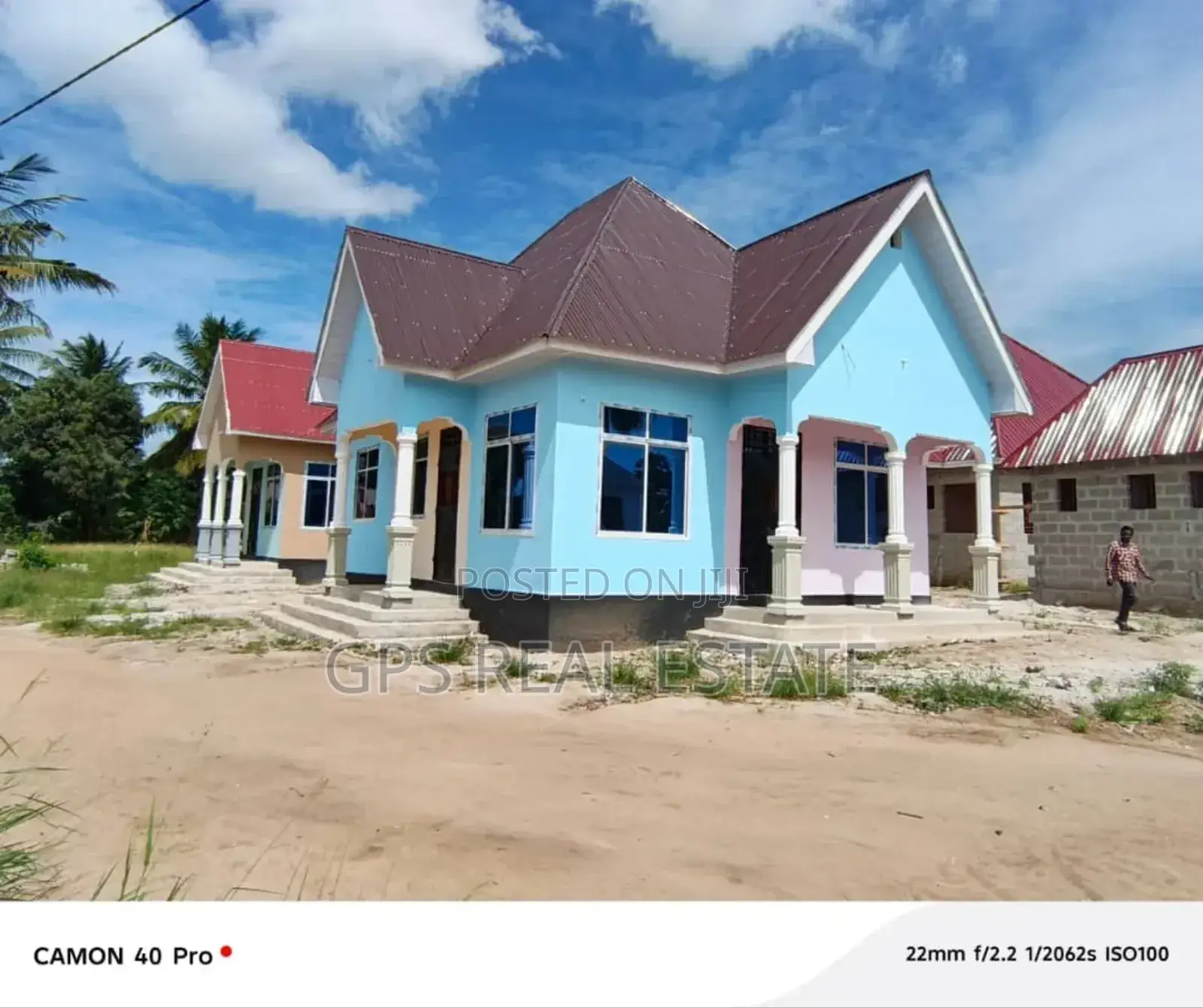 3bdrm House in Unfinished Home For, Ilala for sale