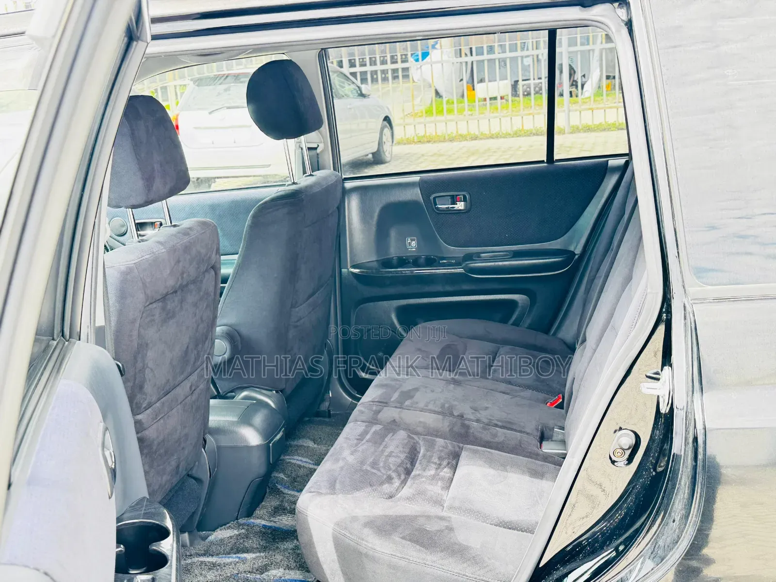 Toyota Kluger 2003 Black