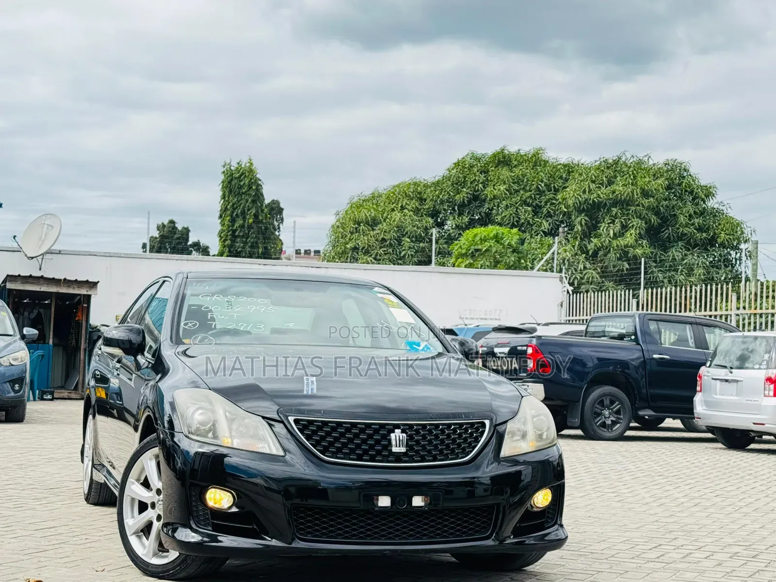 Toyota Crown 2009 Black