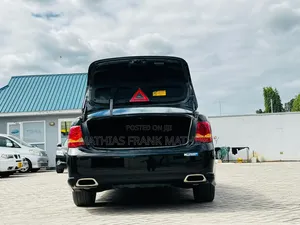 Toyota Crown 2009 Black