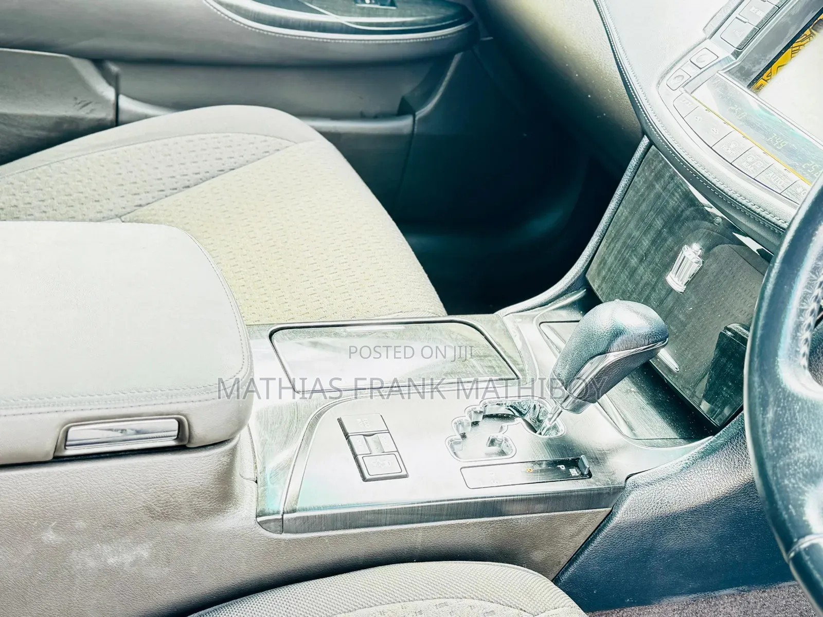 Toyota Crown 2009 Black