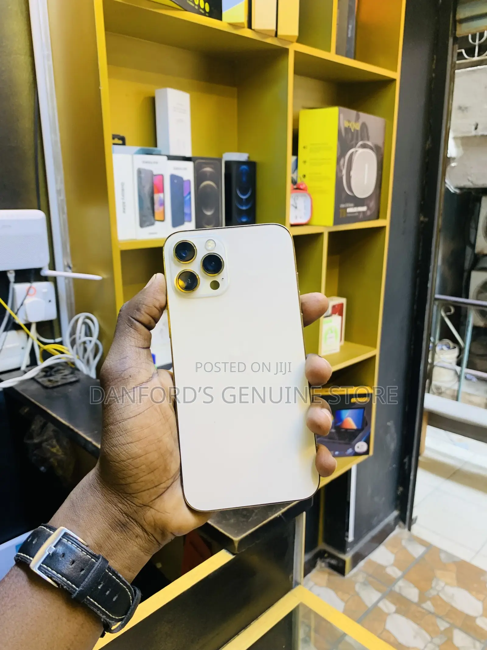 Apple iPhone 13 Pro Max 128 GB Gold