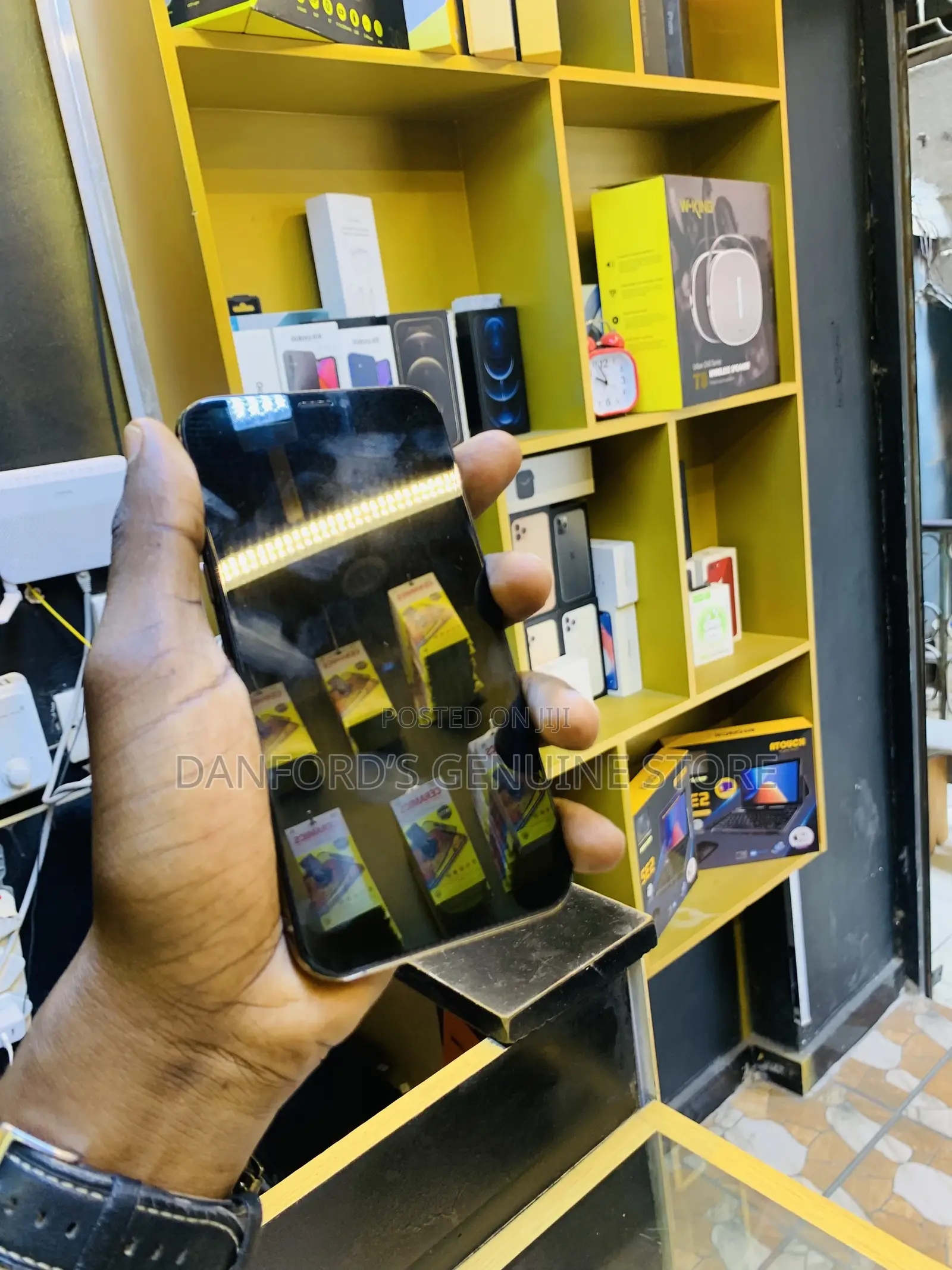 Apple iPhone XS 64 GB Gold