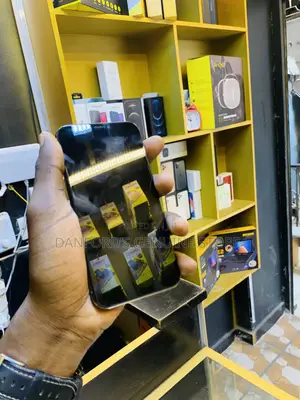 Apple iPhone XS 64 GB Gold