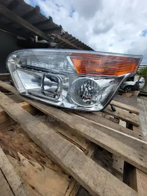 Kinglong Xmq6129 Headlight 1set