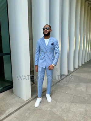 Men's Six Golden Buttons Suits for Classic Outings