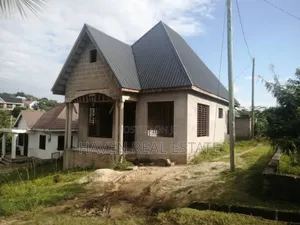 3bdrm House in Goba for sale