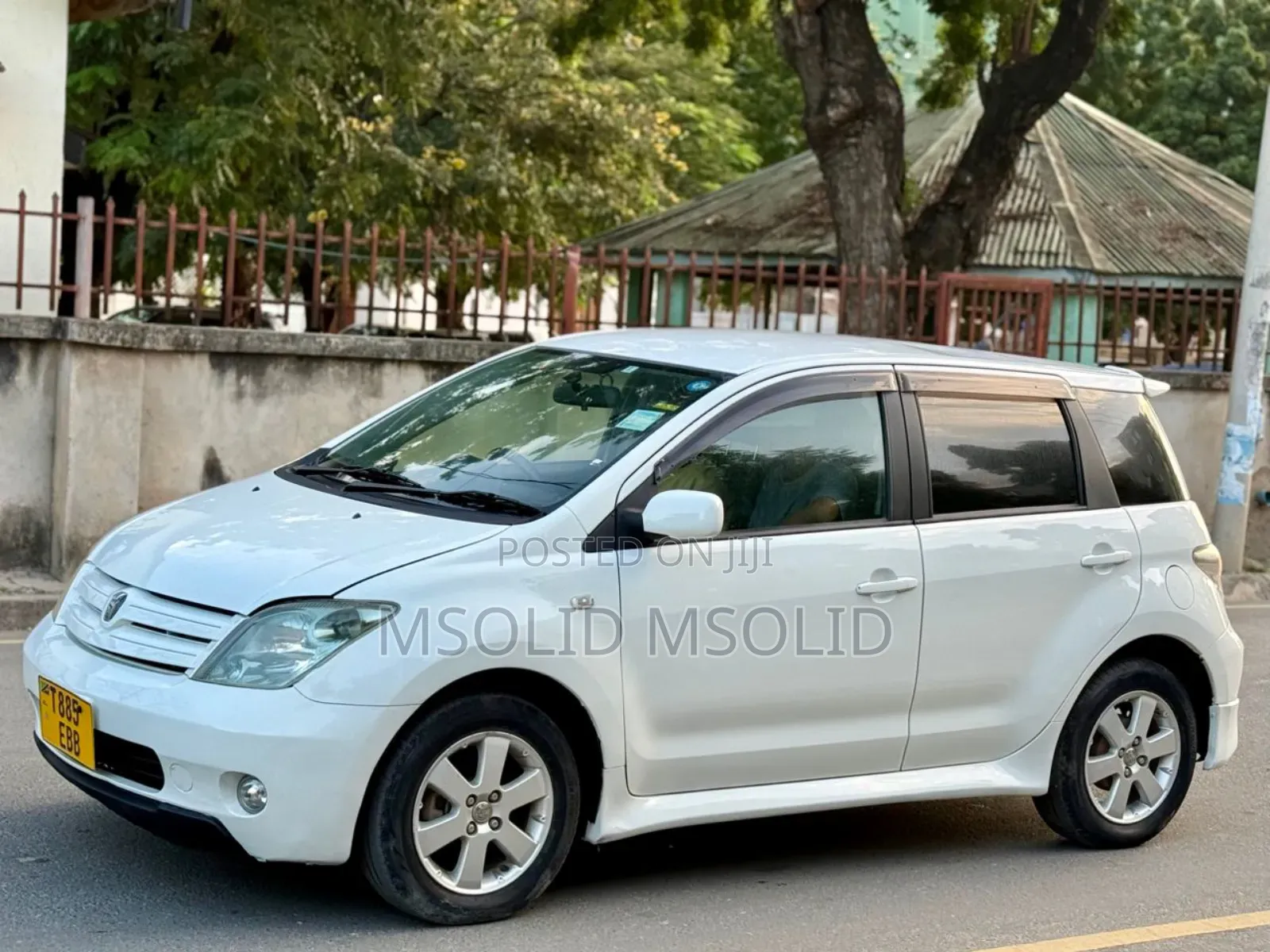 Toyota IST 2004 White