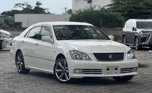 Toyota Crown 2005 White