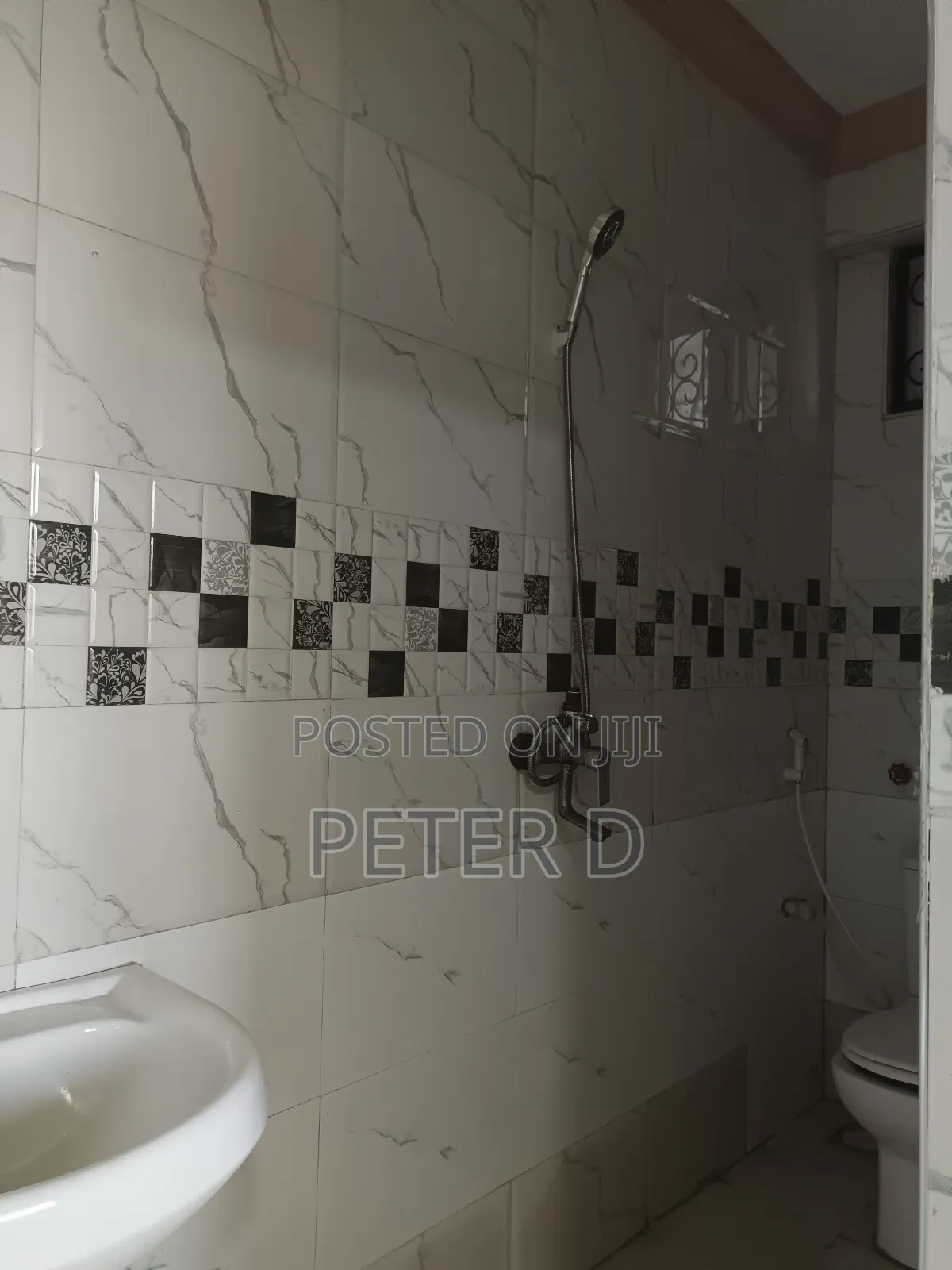 3bdrm Apartment in Kariakoo for rent