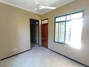 1bdrm Apartment in Kimara for rent