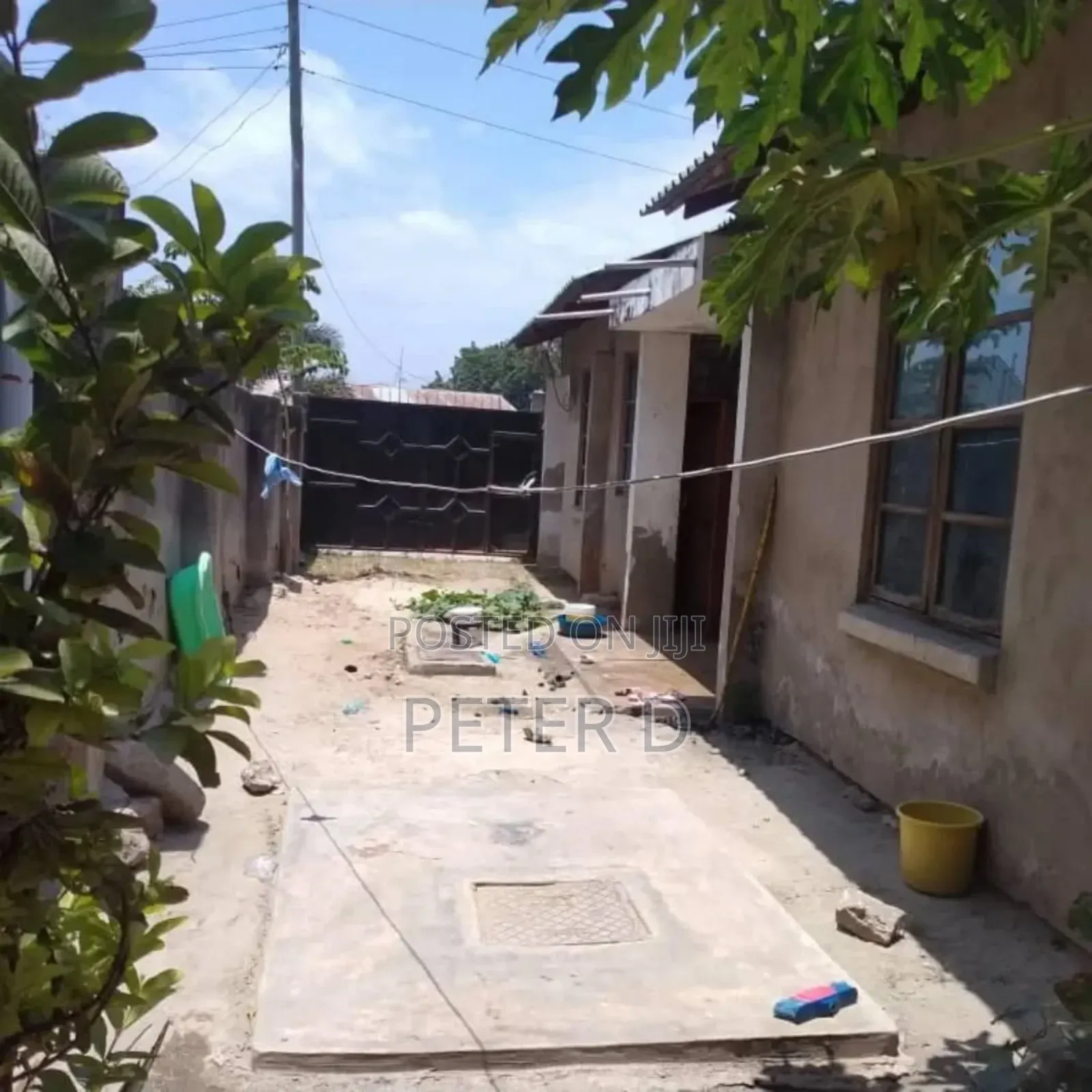 3bdrm House in Kijitonyama for sale