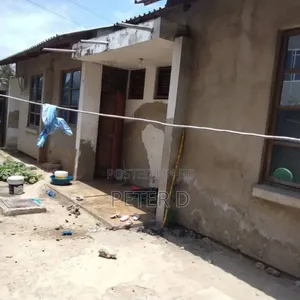3bdrm House in Kijitonyama for sale