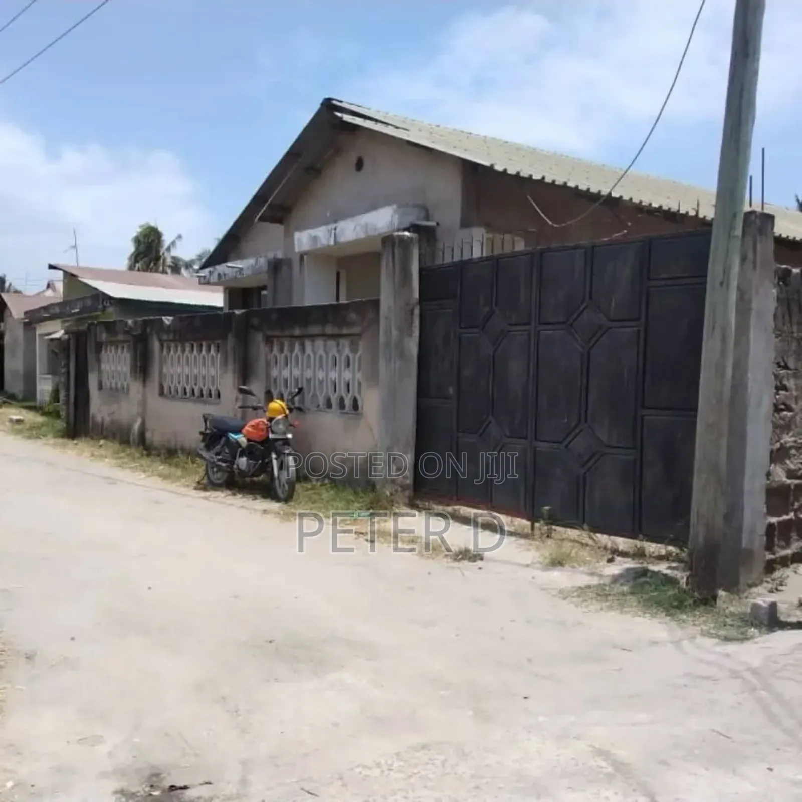 3bdrm House in Kijitonyama for sale