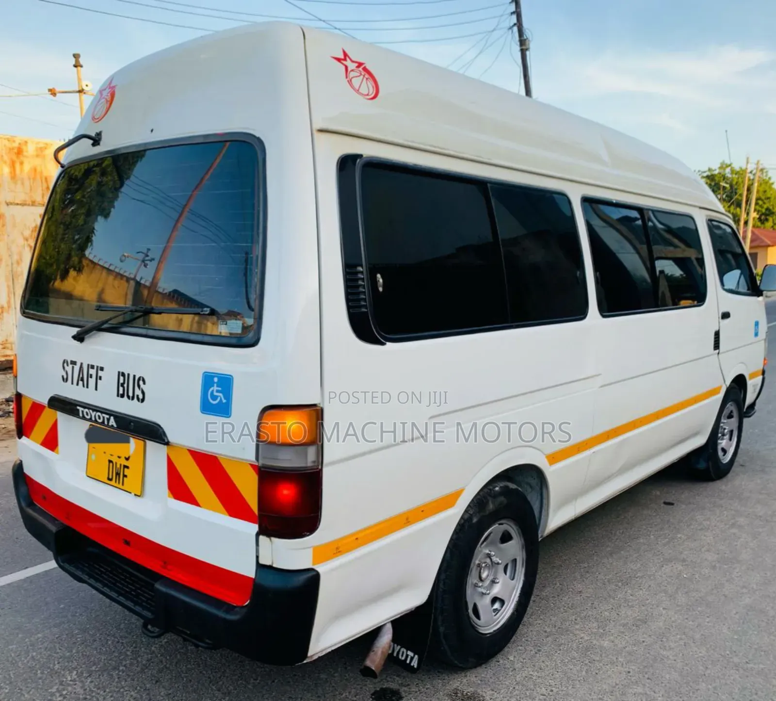 Toyota HiAce 2004 White