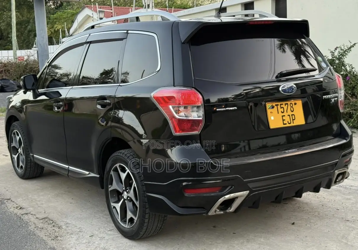 Subaru Forester 2014 Black