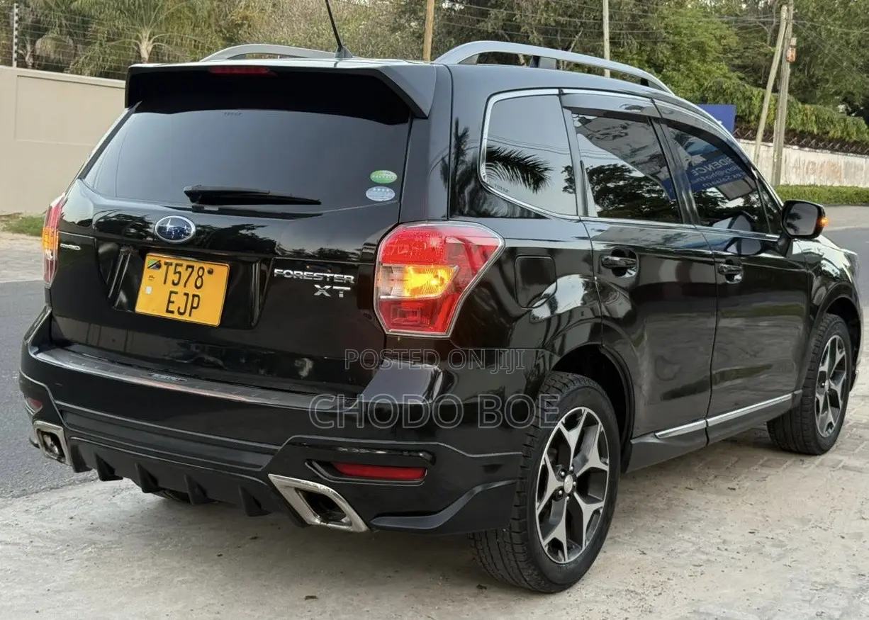 Subaru Forester 2014 Black