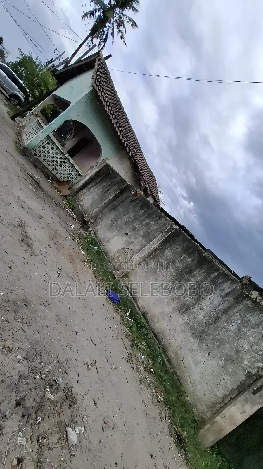 Double Plot Sale at Makumbusho It Look at Tarmac