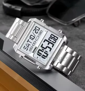 S K M E I Watch Brand 