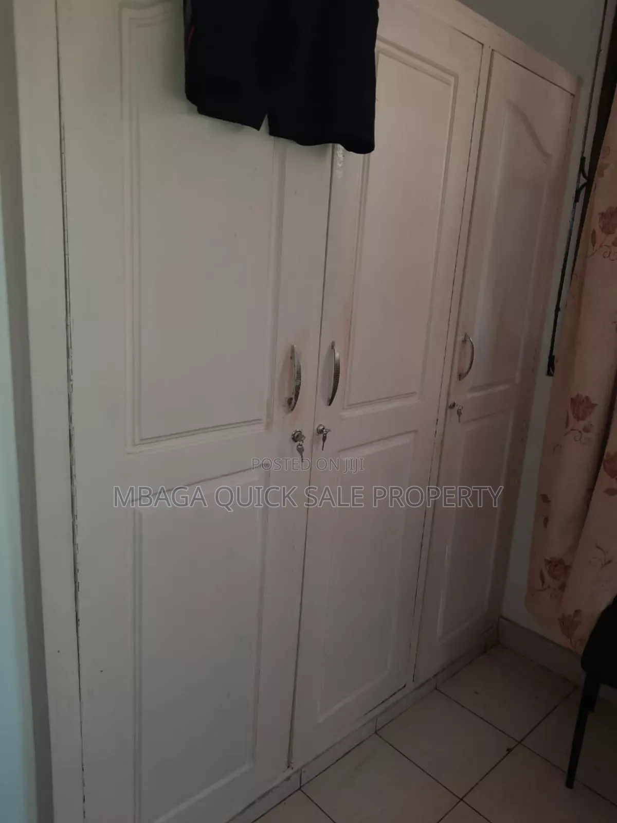11bdrm House in Ada Estate for rent