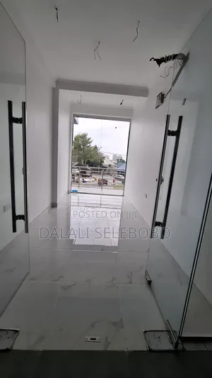 Private Office at Makumbusho