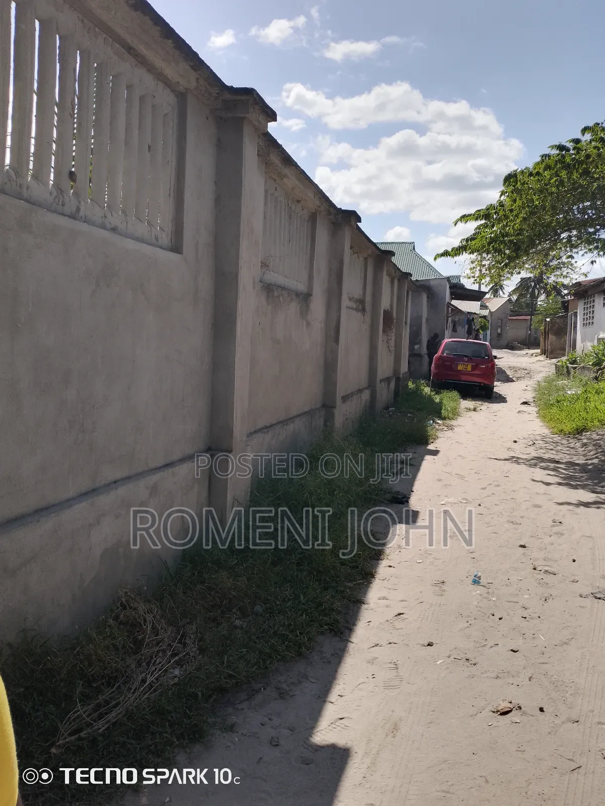 Eneo Sqmita 1350 Linauzwa Milioni 75 Ukonga Gongolamboto.