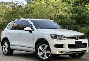 Volkswagen Touareg 2013 White