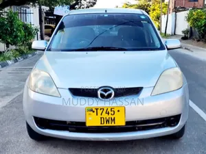 Mazda Demio 2006 Silver