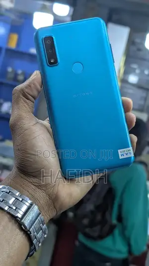 Fujitsu Arrows We F-51B 64 GB Blue