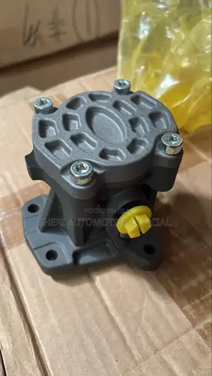 Man Truck Fuel Pump /