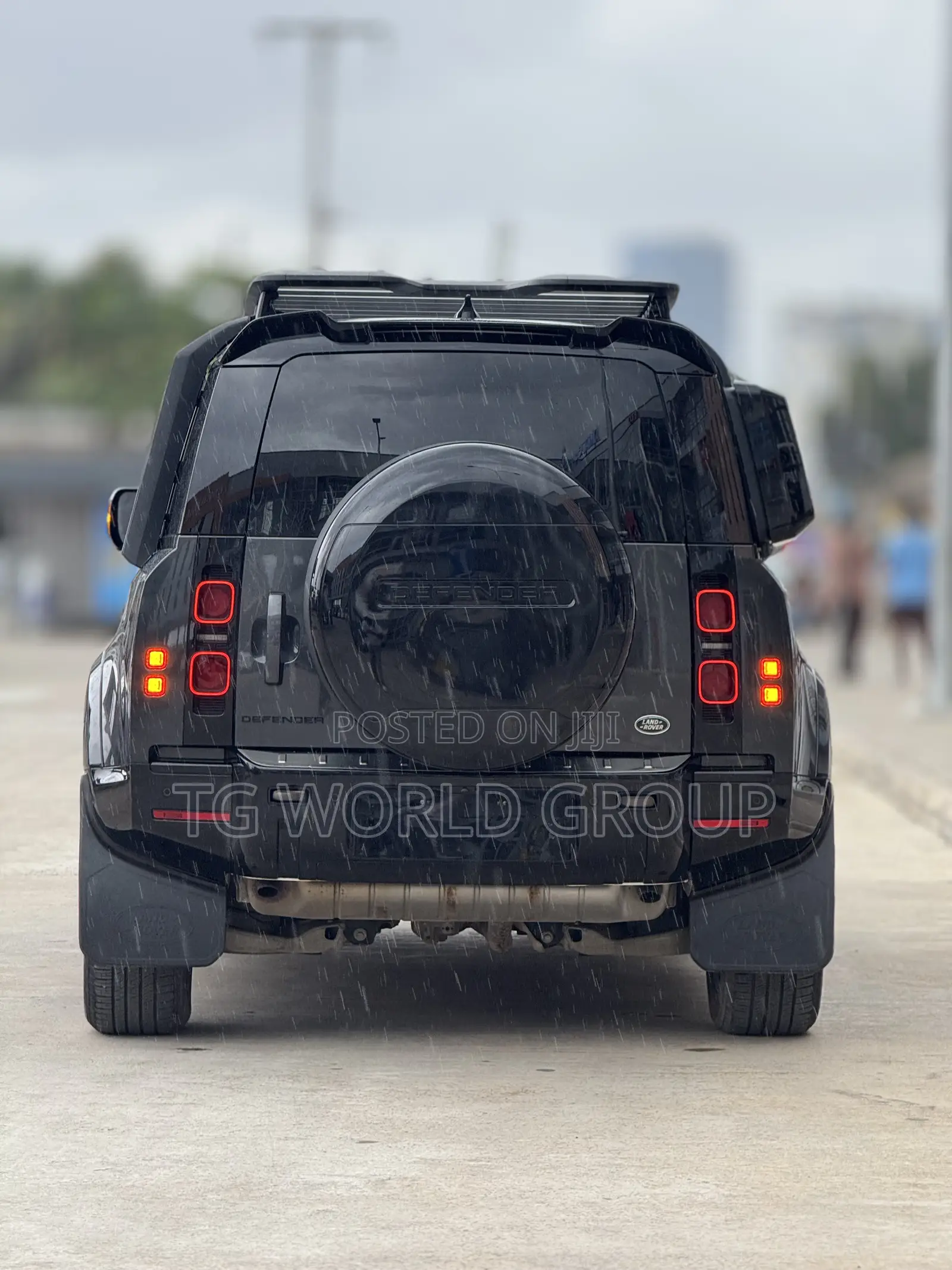 Land Rover Defender X-Dynamic SE 2023 Gray