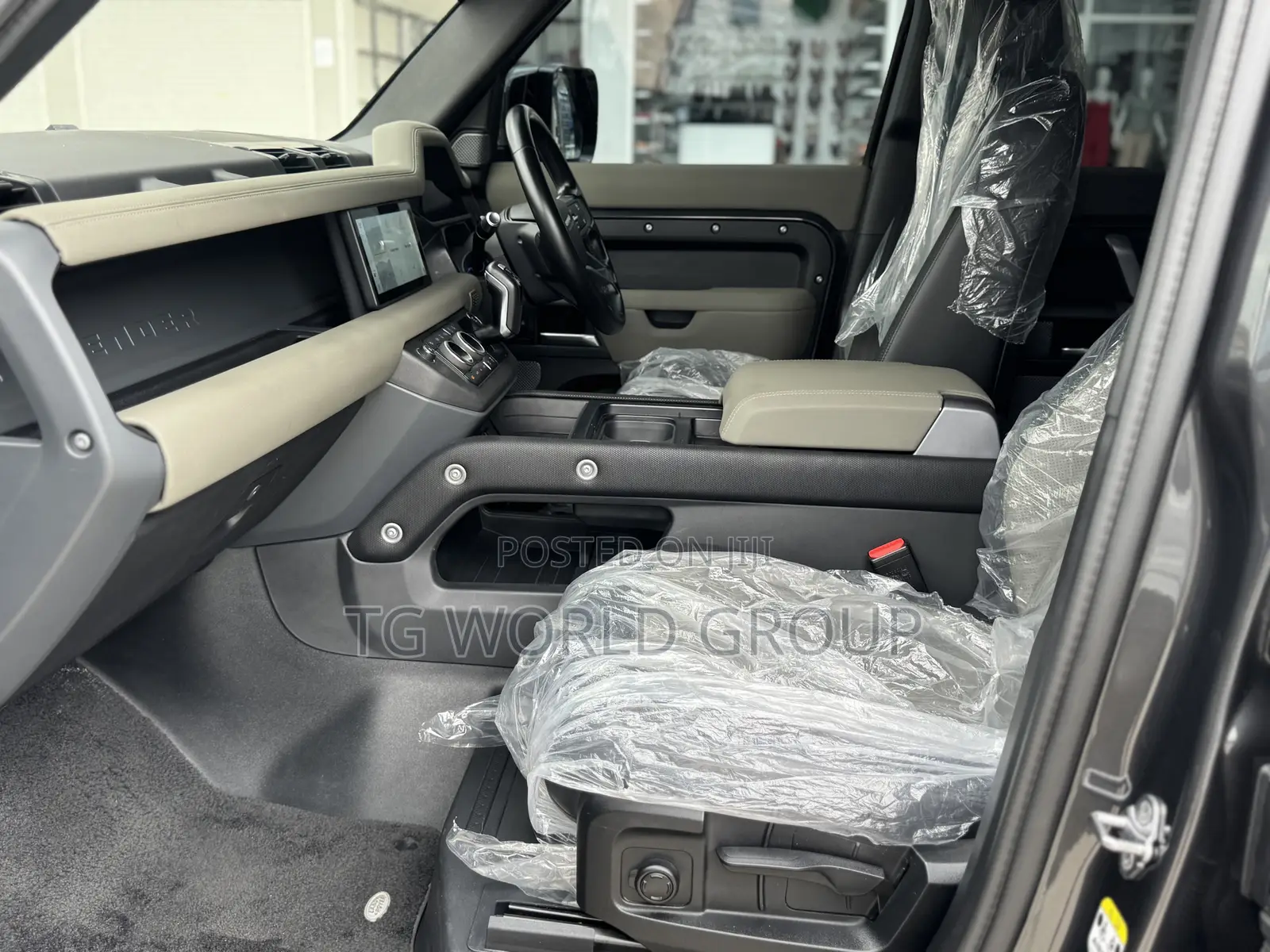 Land Rover Defender X-Dynamic SE 2023 Gray
