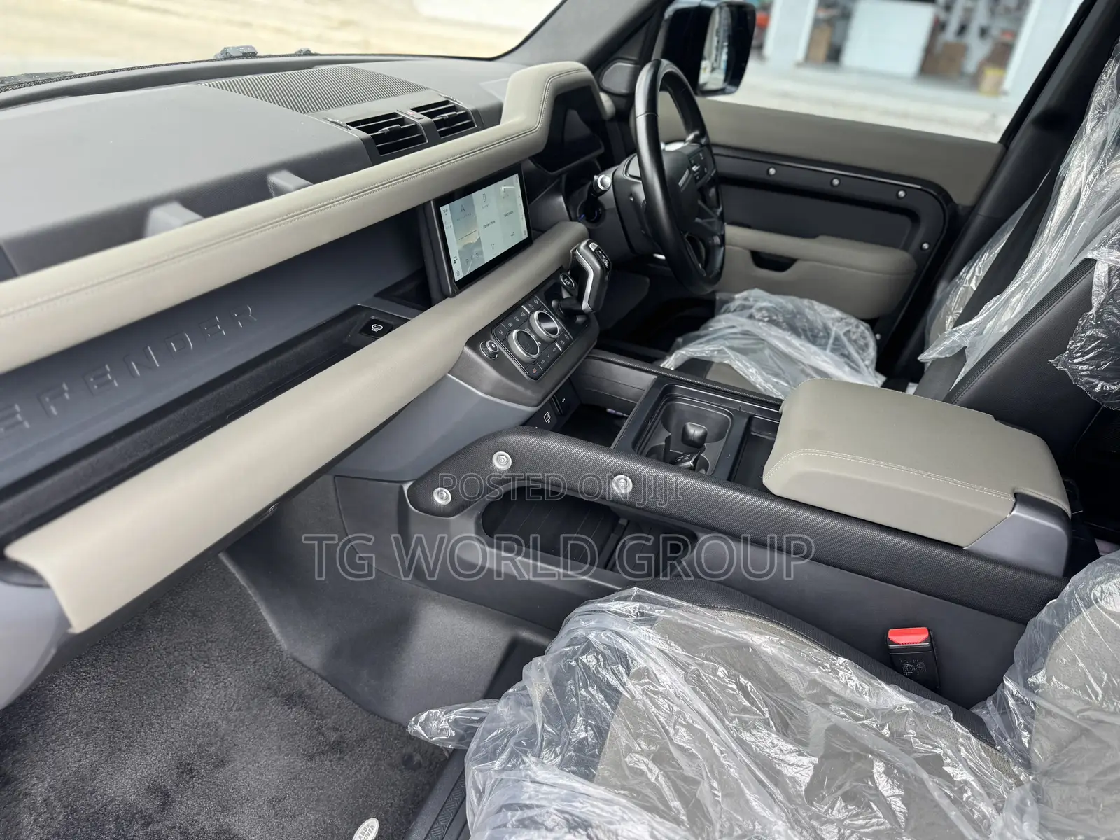 Land Rover Defender X-Dynamic SE 2023 Gray