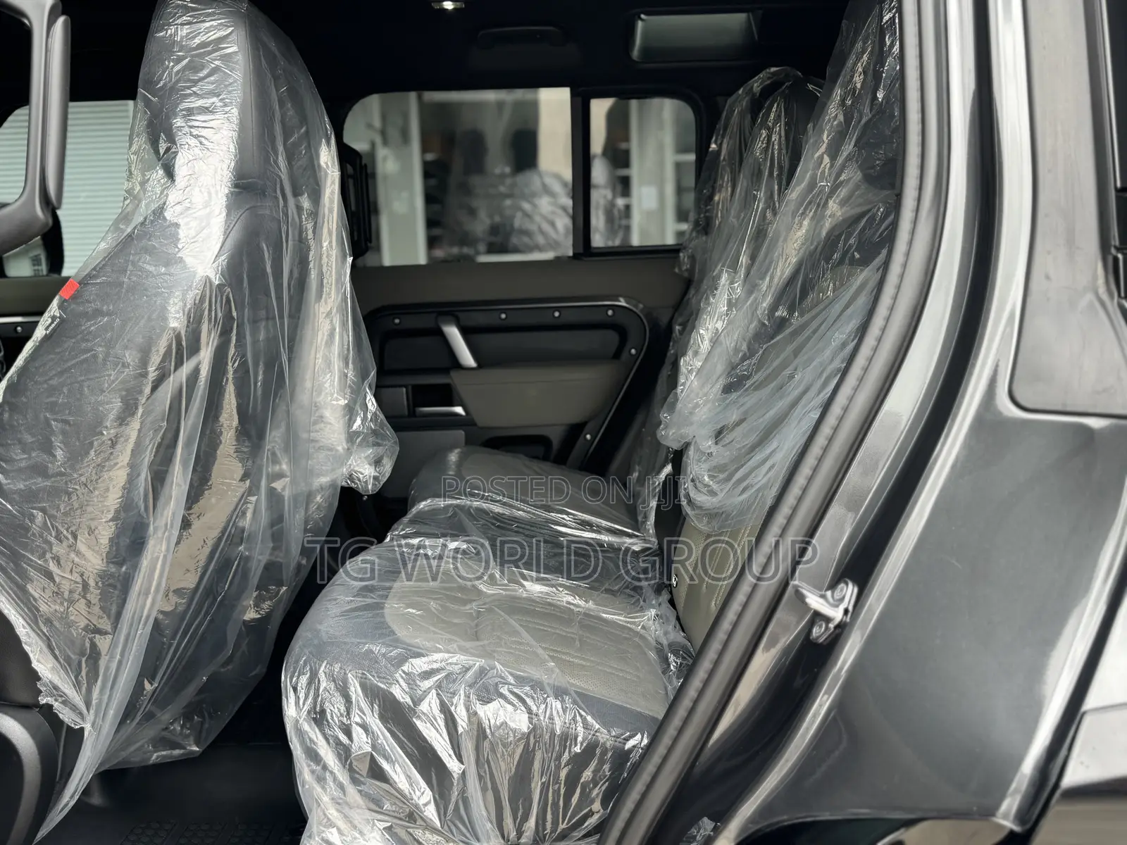 Land Rover Defender X-Dynamic SE 2023 Gray