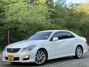 Toyota Crown 2008 White