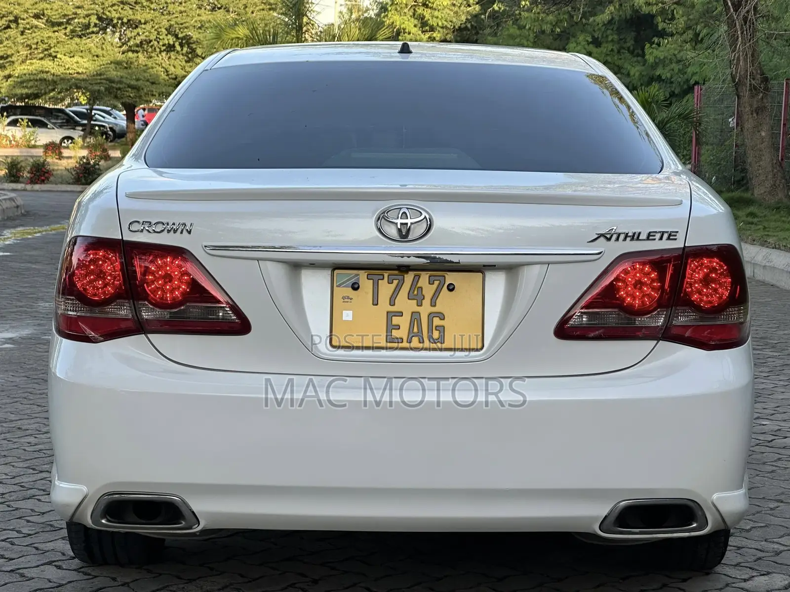 Toyota Crown 2008 White