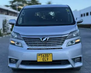 Toyota Vellfire 2009 Silver