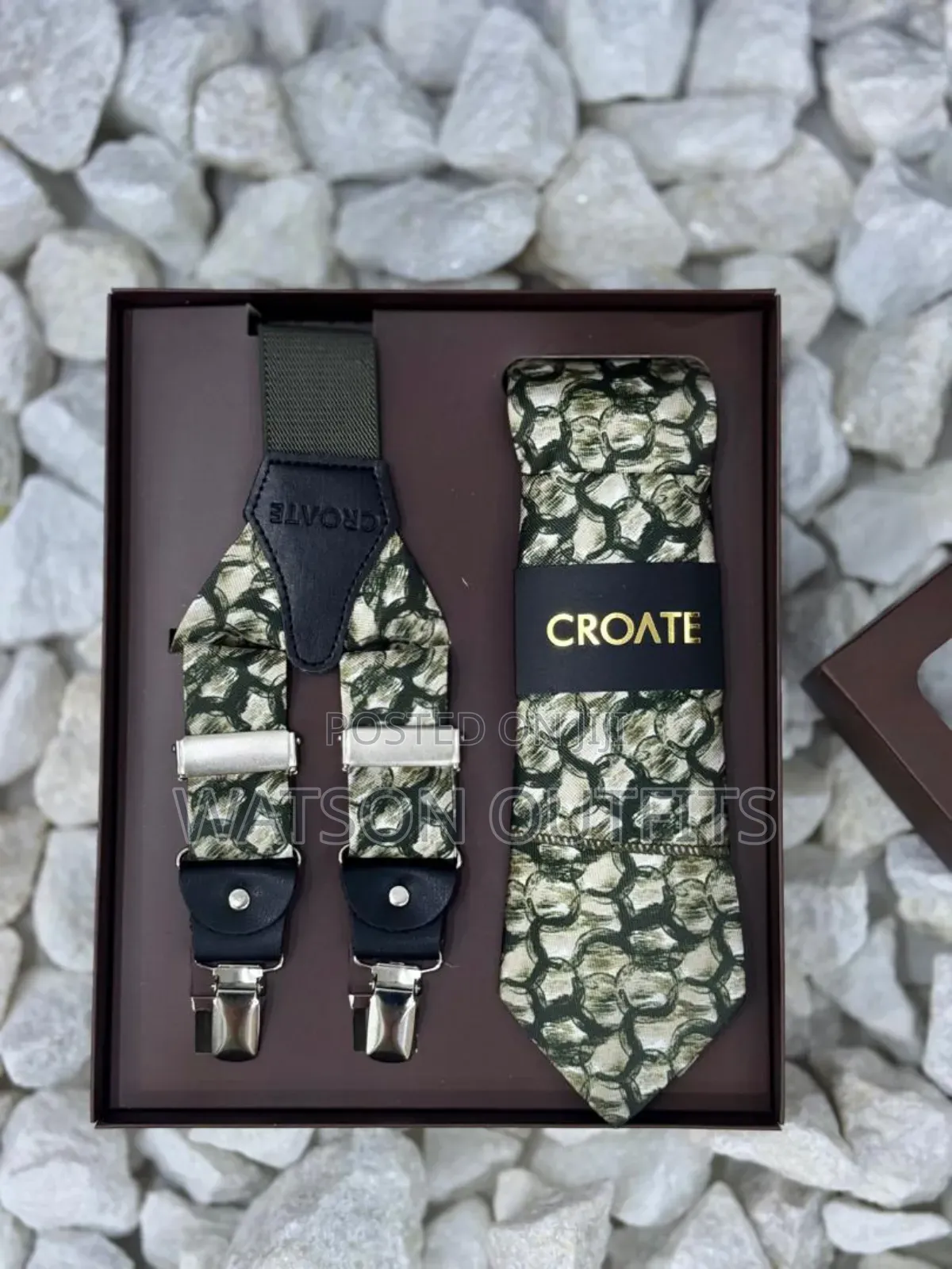 Men's Tie and Suspender Conbo