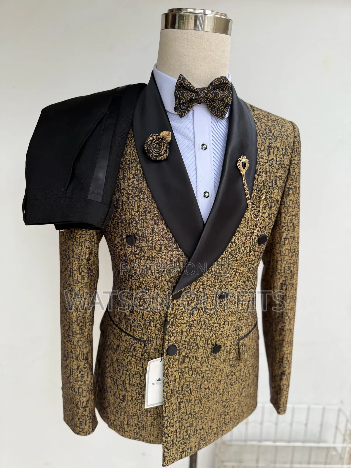 Men's Marshalino Suits Six Buttons