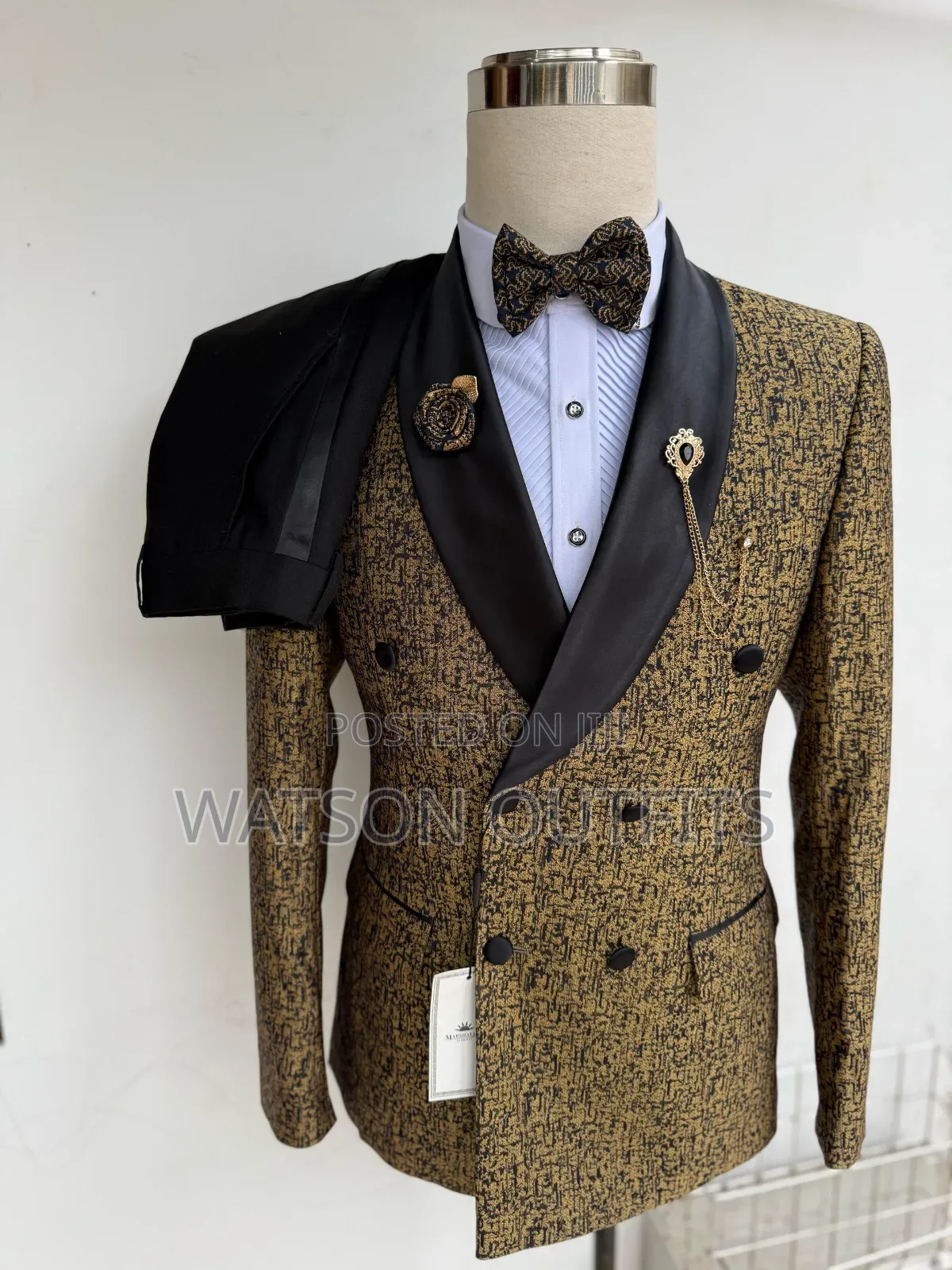 Men's Marshalino Suits Six Buttons