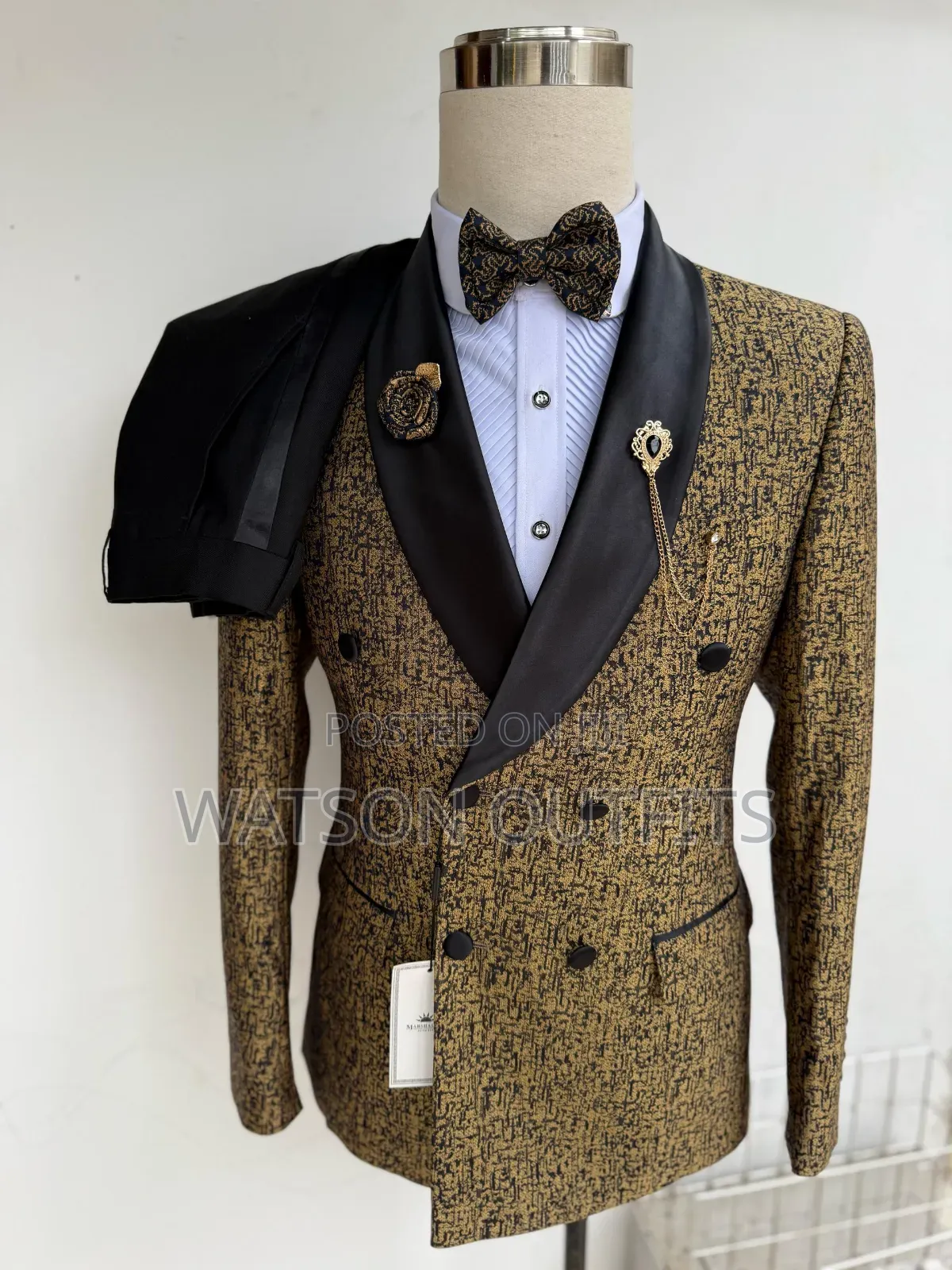 Men's Marshalino Suits Six Buttons
