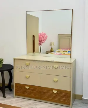 Consoltable Quality And Classic