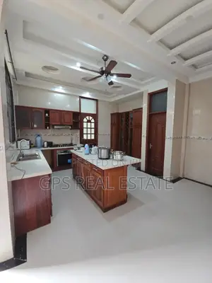 6bdrm House in Mbezi Beach, Kinondoni for sale