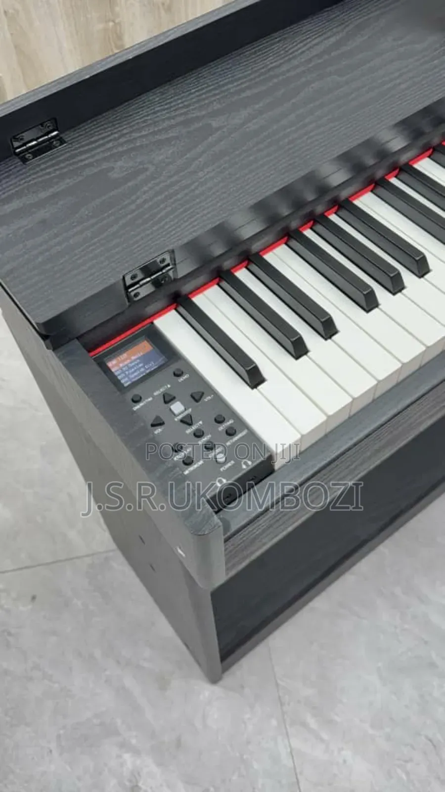 Digital Piano With Stand