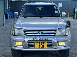 Toyota Land Cruiser Prado 2.7 16V 5dr 2001 Silver