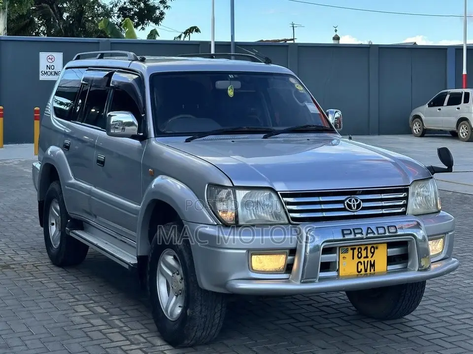 Toyota Land Cruiser Prado 2.7 16V 5dr 2001 Silver