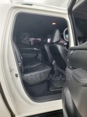 Mercedes-Benz X Class 2017 White